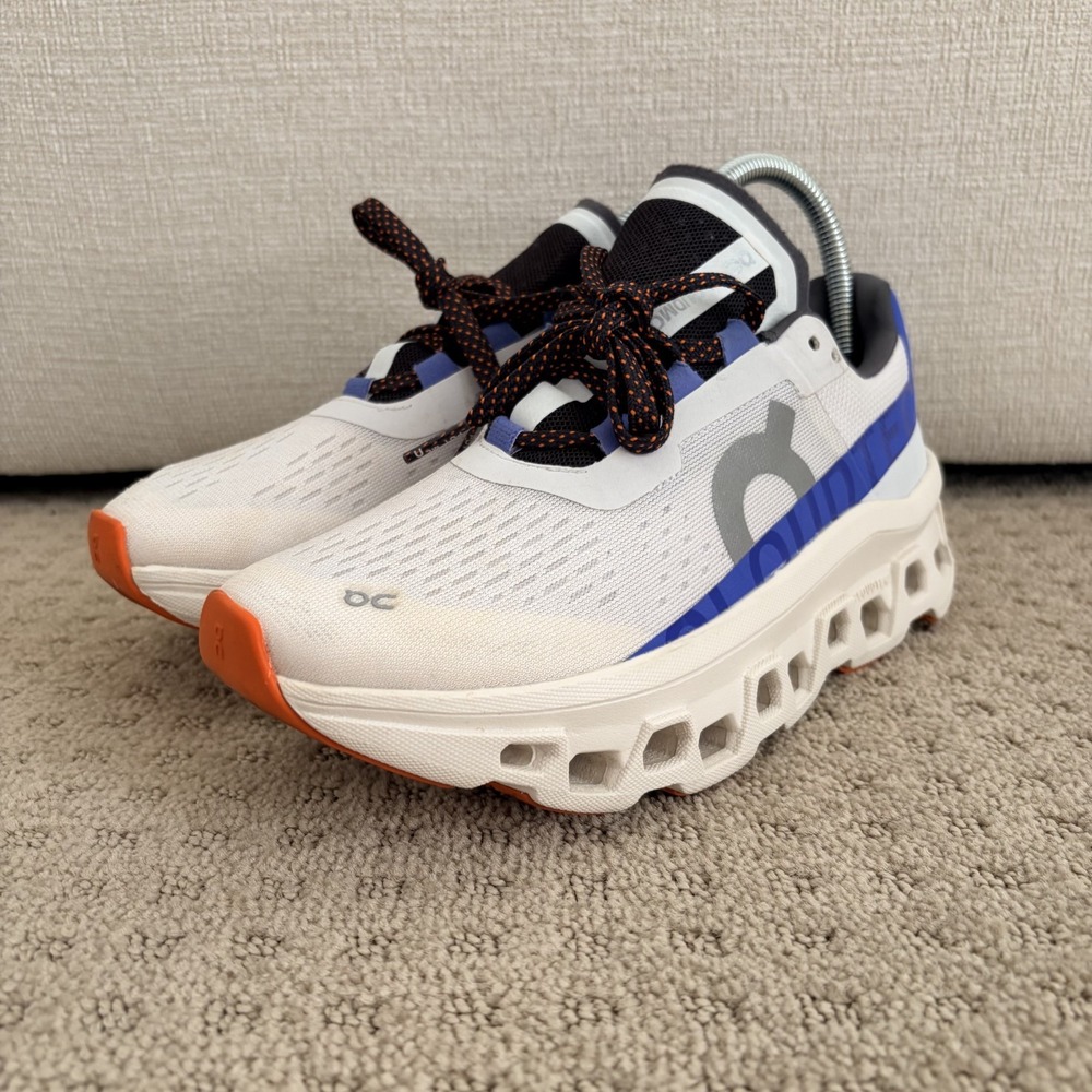 On Running Cloudmonster 61.98648 in Frost Cobalt Women US W6.5 Running $170 - Picture 4 of 16
